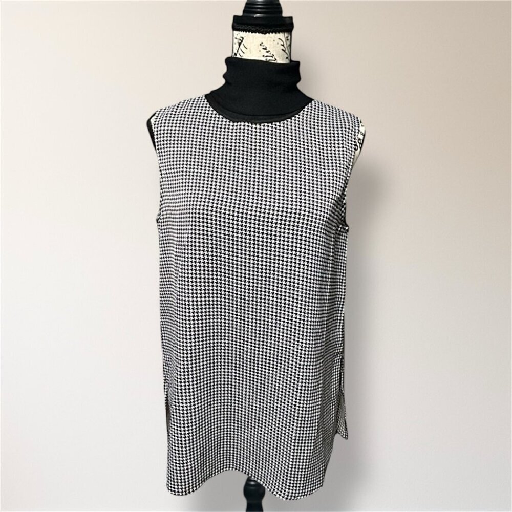 Club Monaco M Black White Houndstooth Sleeveless Mock Neck Retro Y2K Top‎